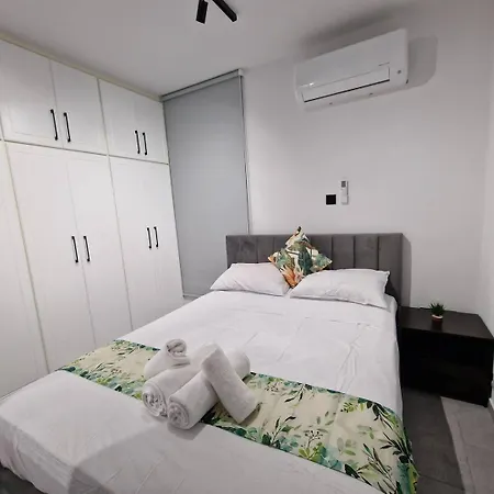 Apartament Makenzy Hidden Gem *